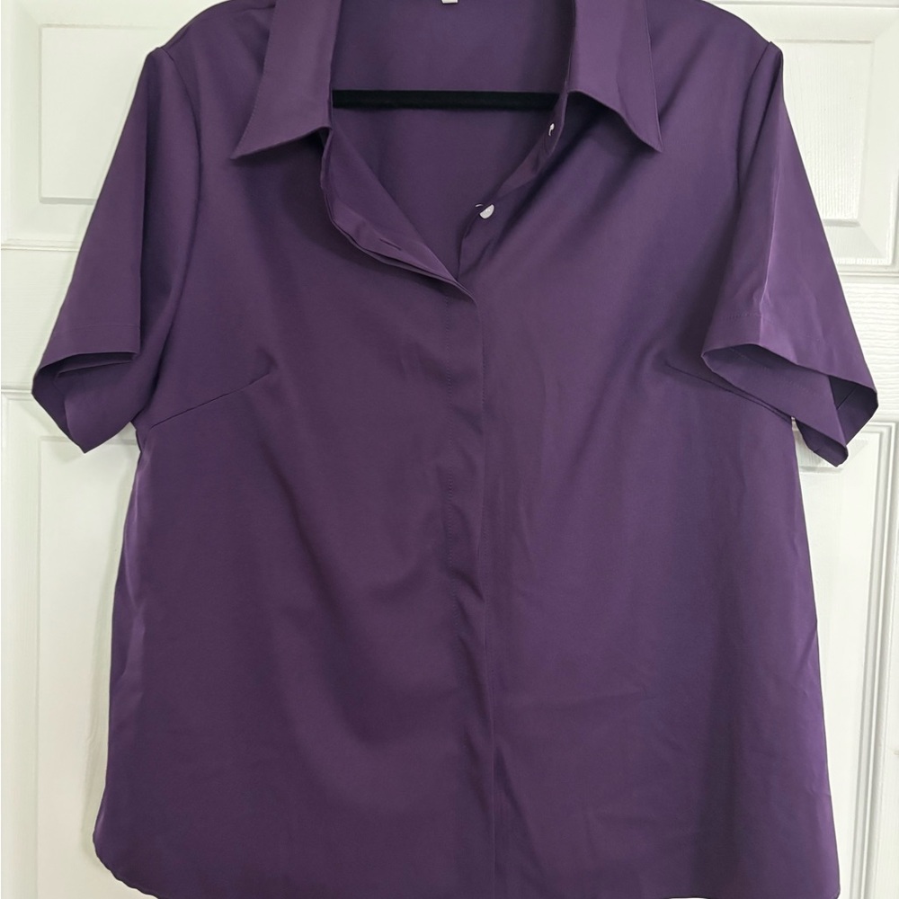 SHEIN Purple Short Sleeve Button-Front Shirt